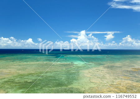 The beautiful beaches of Urasoe City on the west coast of Okinawa's main island The beautiful beaches of Urasoe City on the west coast of Okinawa's main island 116749552