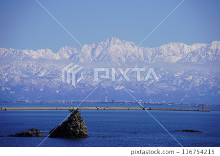 從海岸看到的立山山脈 3 從海岸看到的立山山脈 3 116754215