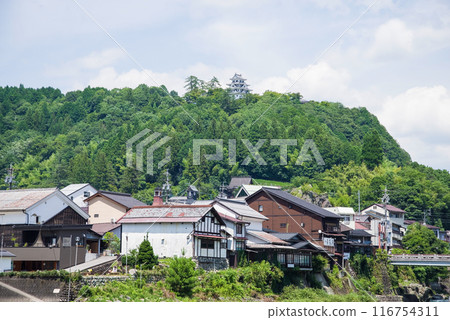 [郡上八幡] 從吉田川散步道眺望郡上八幡城 116754311