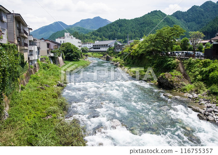 [Gujo Hachiman, Yoshida River] View from Shinbashi Bridge 116755357