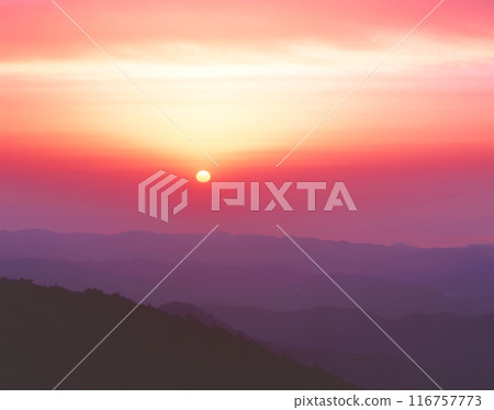 First sunrise seen from the Asakumayama summit observation deck (Ise-Shima Skyline) "One Hundred Views of Japan" 116757773