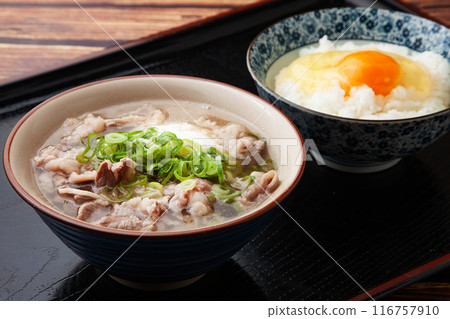 肉湯雞蛋飯 116757910