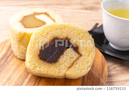 Tart (chestnut paste) 116759131