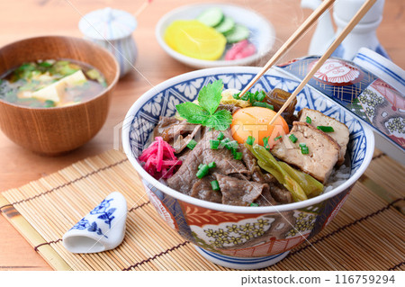 Sukiyaki on rice Sukiyaki on rice 116759294