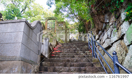 The steps of Heiburizaka [Nagasaki City, Nagasaki Prefecture] 116761997