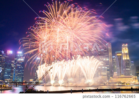 新加坡濱海灣漂浮煙火慶祝獨立紀念日 新加坡濱海灣漂浮煙火慶祝獨立紀念日 116762665