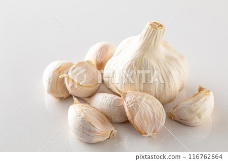 garlic  116762864