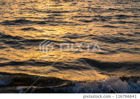 Sunset colors. Beautiful colors, wonderful sun rays. 116766641