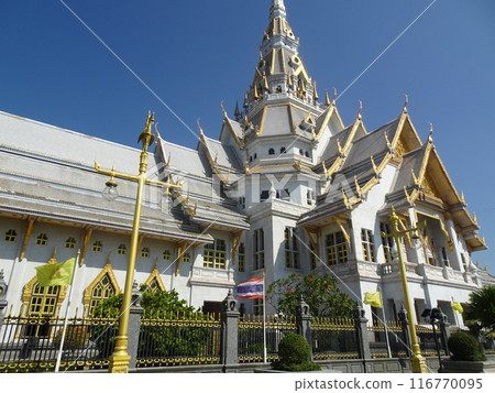 Wat Sothon Wararam Worawihan, Chachoengsao, Thailand 116770095