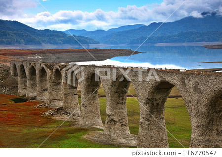 Taushubetsu橋的秋天 Taushubetsu橋的秋天 116770542