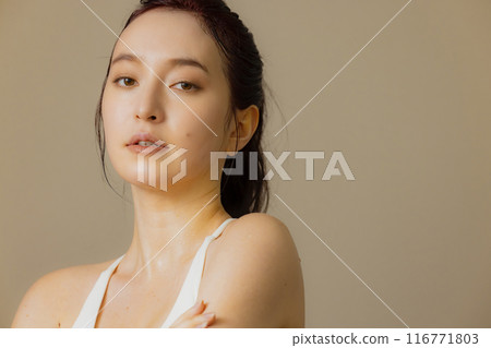 熱瑜珈圖片 116771803