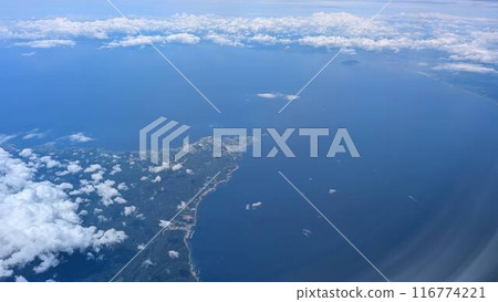 airplane  116774221