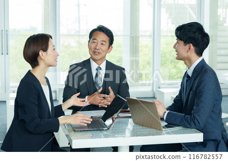 Business people, conference, meeting Business people, conference, meeting 116782557