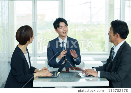 Business people, conference, meeting 116782578