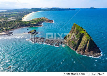 Aerial view of Hon yen island and fishing boat, in Phu Yen, Vietnam 116782674