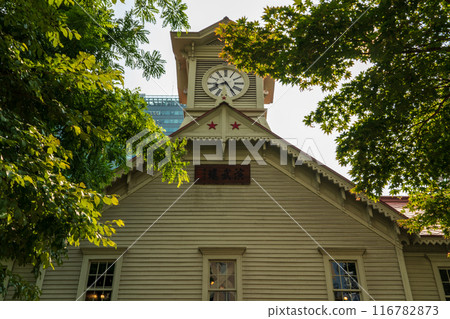 樹木環繞的北海道鐘樓 樹木環繞的北海道鐘樓 116782873