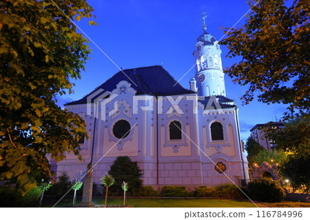 聖阿爾胡維塔教堂（St. Aljuveta Church）夜景，又稱藍色教堂，位於斯洛伐克布拉迪斯拉發，中歐 116784996