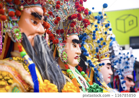 神秘的出巡神像 116785850