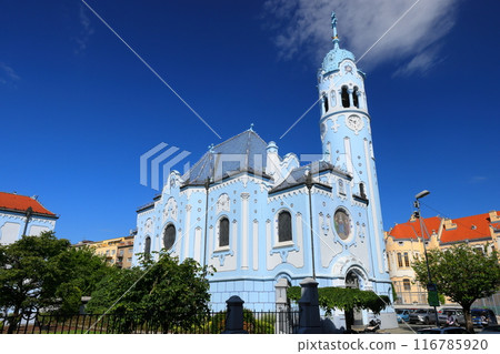 藍色教堂在布拉迪斯拉發,斯洛伐克,中歐,聖阿爾胡維塔教堂 藍色教堂在布拉迪斯拉發,斯洛伐克,中歐,聖阿爾胡維塔教堂 116785920