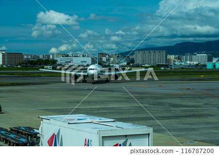 Airplane airport runway Airplane airport runway 116787200