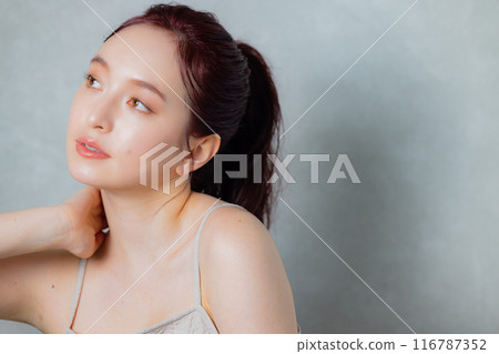 馬尾辮的女人 馬尾辮的女人 116787352