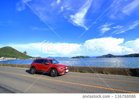 Sazanami Kaido, where you can enjoy the scenery of the Seto Inland Sea Sazanami Kaido, where you can enjoy the scenery of the Seto Inland Sea 116788086