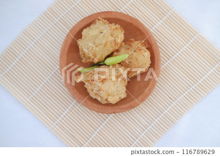 Bakwan sayur or bala-bala or ote-ote is vegetebles fritter from Indonesia 116789629