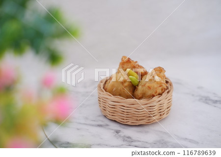 Bakwan sayur or bala-bala or ote-ote is vegetebles fritter from Indonesia 116789639
