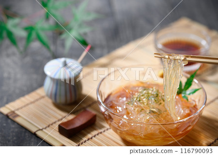 Tokoroten: A taste of summer Tokoroten: A taste of summer 116790093