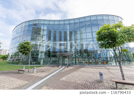 Kushiro City, Hokkaido: Kushiro City Children's Learning Center on a sunny day 116790433