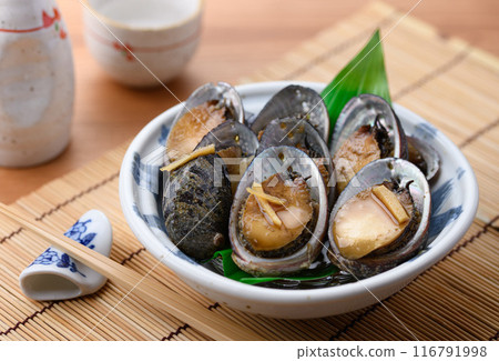 Boiled tokobushi (flowing fish) (softer and more plump than abalone) 116791998