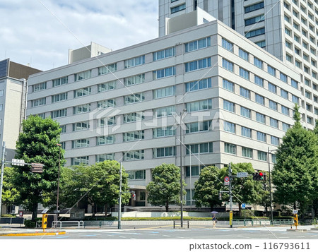 The National Personnel Authority is housed in the Central Government Building No. 5 Annex (Kasumigaseki, Chiyoda Ward, Tokyo) The National Personnel Authority is housed in the Central Government Building No. 5 Annex (Kasumigaseki, Chiyoda Ward, Tokyo) 116793611