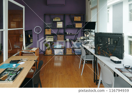 Computer Repair Workshop With Workplaces 116794939