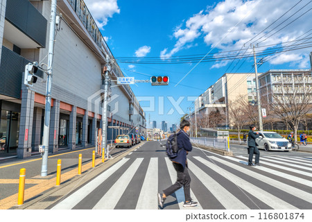Cityscape of Yokohama City, Kanagawa Prefecture Hiyoshi Station 116801874