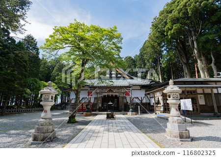 Minobuyama Kuonji Temple - Okunoin Shishinkaku 116802325
