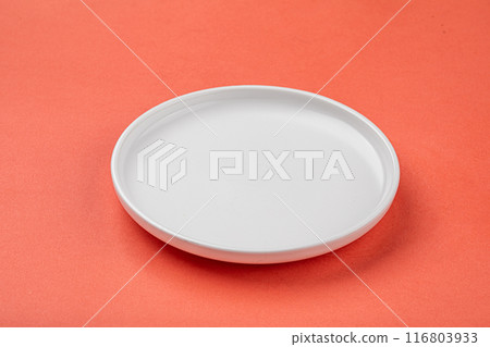 Empty white flat plate 116803933