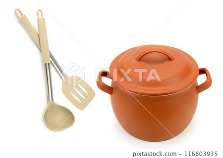 Kitchen ladle, kitchen spatula and clay pan isolated on white. Collage. 116803935