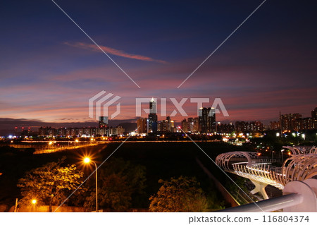 night scene, night view, night spot 116804374