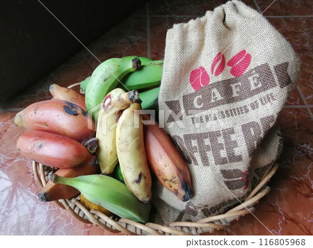 Various kinds of bananas in a basket Various kinds of bananas in a basket 116805968