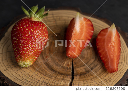 clean washed ripe red strawberries during cooking 116807608