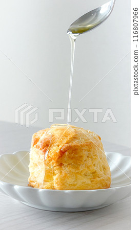 美味楓糖漿煎餅的特寫早餐照片 116807966