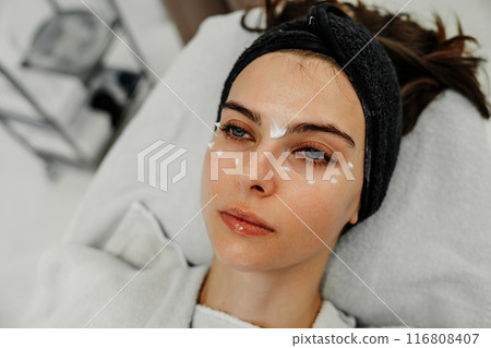 Relaxing facial massage. Health care. 116808407