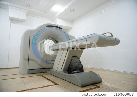 MRI apparatus in the room in a clinic MRI apparatus in the room in a clinic 116809098