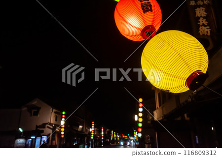 Summer festival lanterns Kawagoe Ichibangai at night a-1 116809312