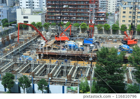 高層公寓建築工地 116810796