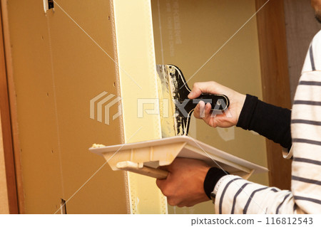 室內裝潢：膩子填充 116812543