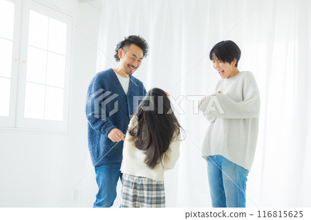 Knit Family 116815625