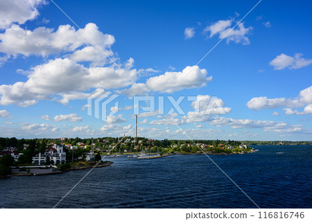 從瑞典海上看藍天白雲 從瑞典海上看藍天白雲 116816746