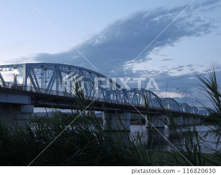 早上在河床上 早上在河床上 116820630