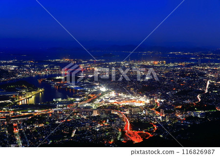 [Fukuoka Prefecture] Night view of Kitakyushu City (Sarakurayama Observation Deck) 116826987